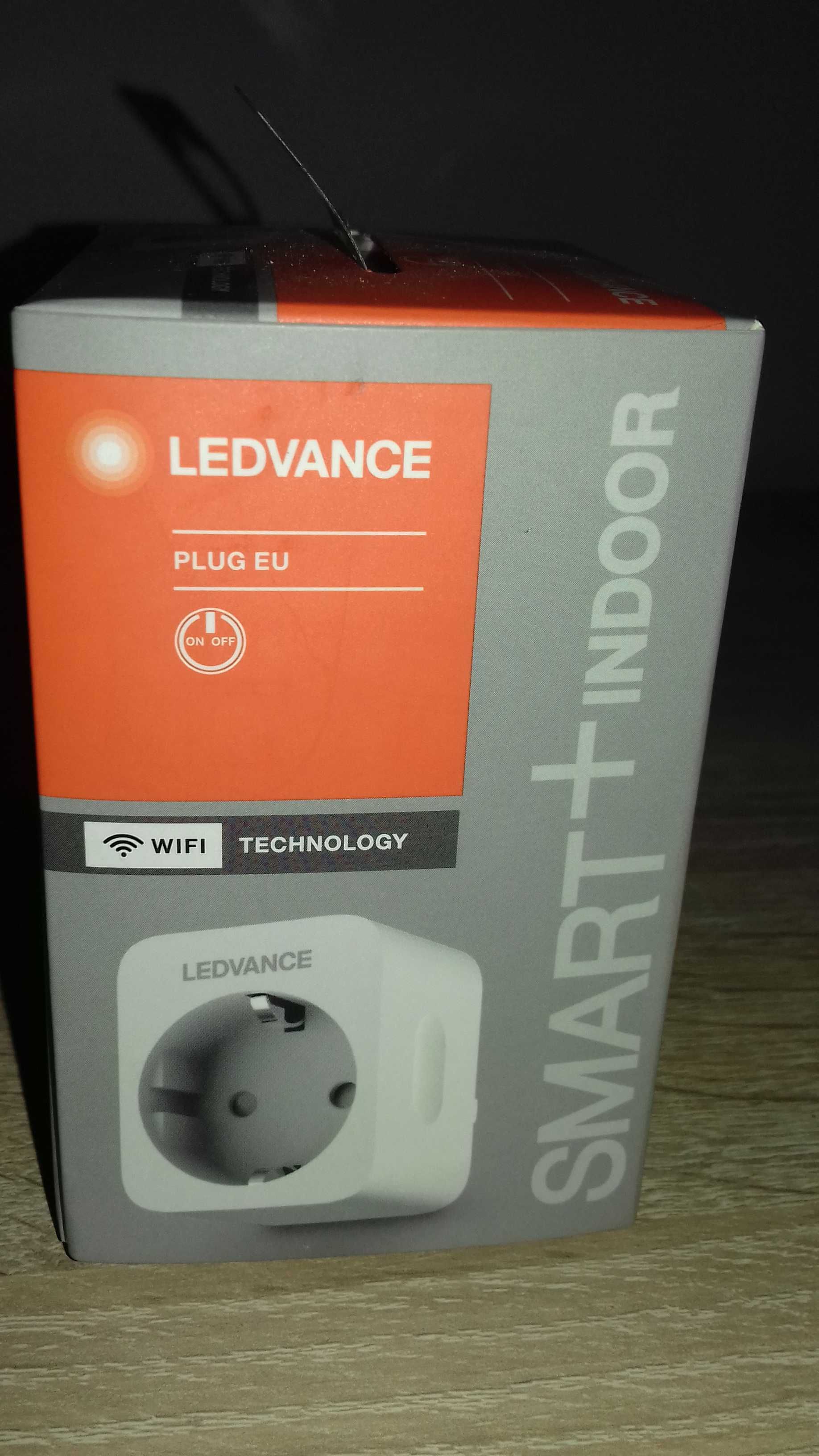 Inteligentne gniazdko sieciowe LEDVANCE 230 W,10 A,SMART+WiFi