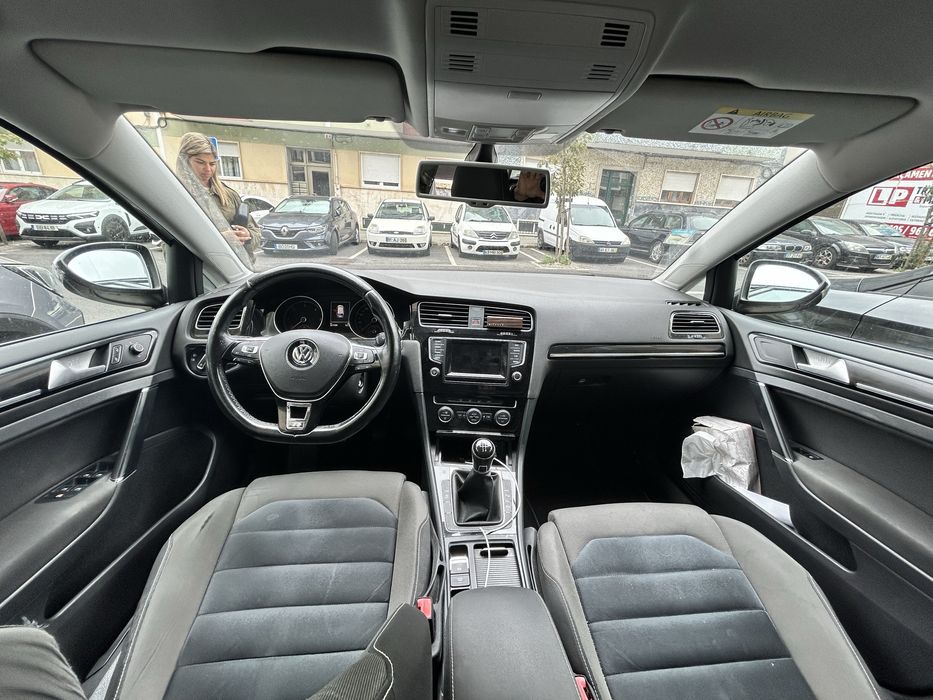 Carrinha golf 7 variant highline 1.6 tdi 110cv