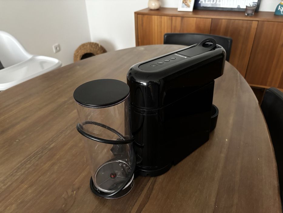 Nespresso Essenza Plus