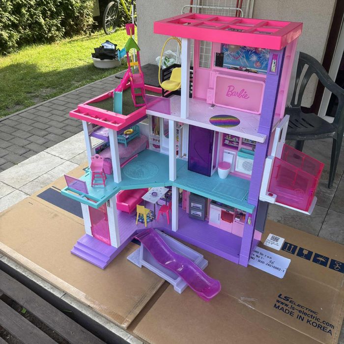 BARBIE Duży domek marzeń DREAMHOUSE DELUXE dom willa z windą, basenem