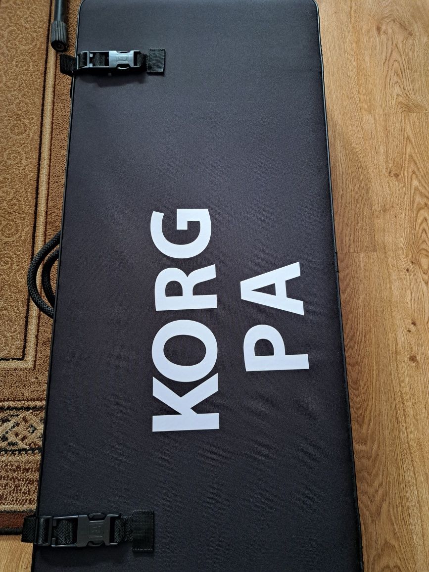 Korg Pa 1000 keyboard