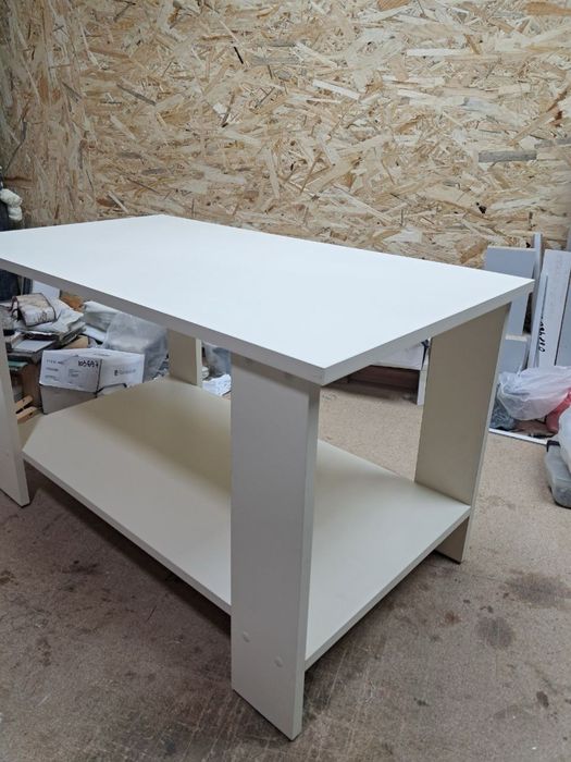 Журнальний столик новий