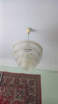 Лампа з висюльками