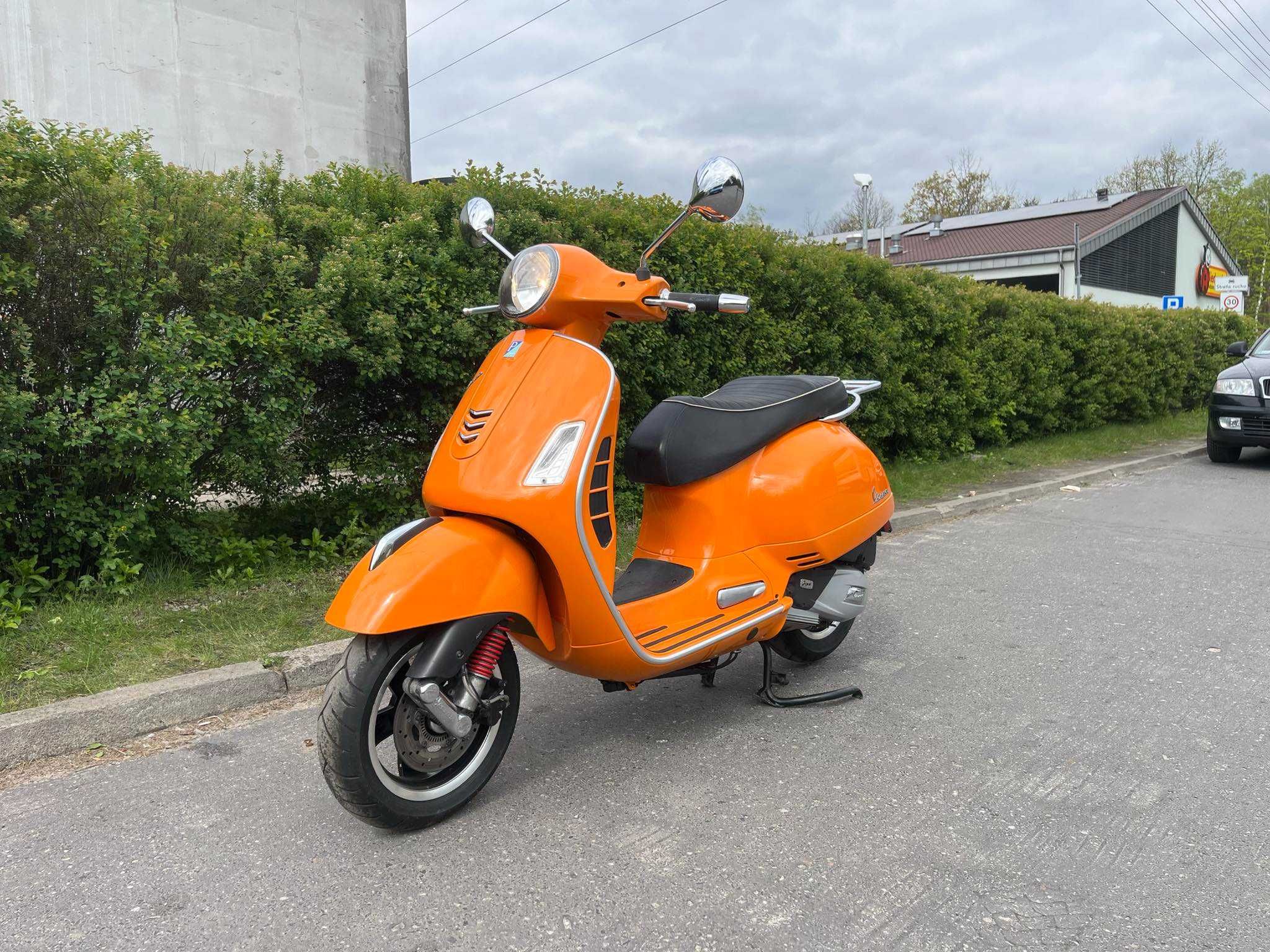 Piaggio Vespa GTS 125 ABS Klasyka i elegancja Mamy inne Vespy Warszawa