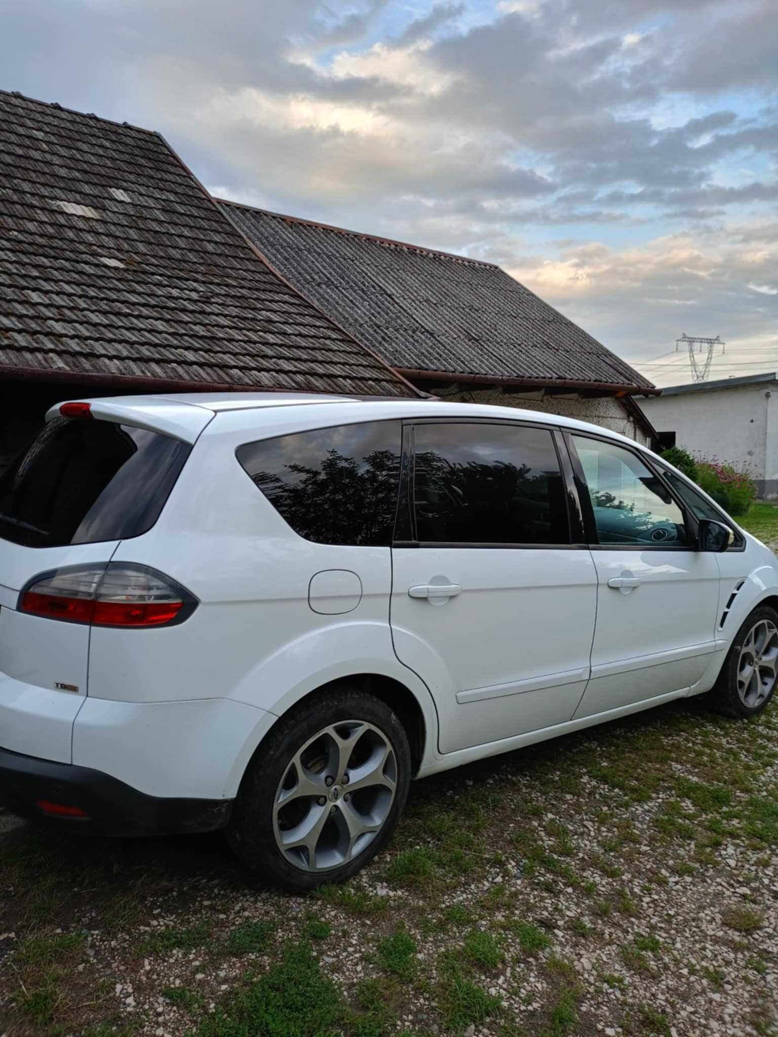 Ford Smax  7osobowy