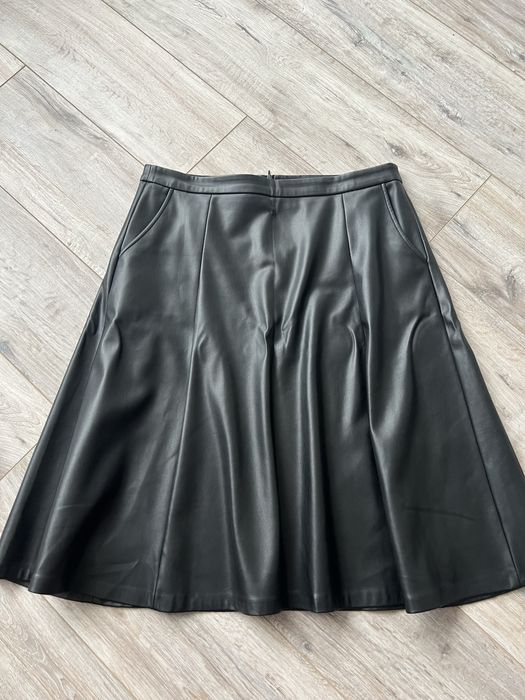 Юбка жіноча клеш з еко кожі
