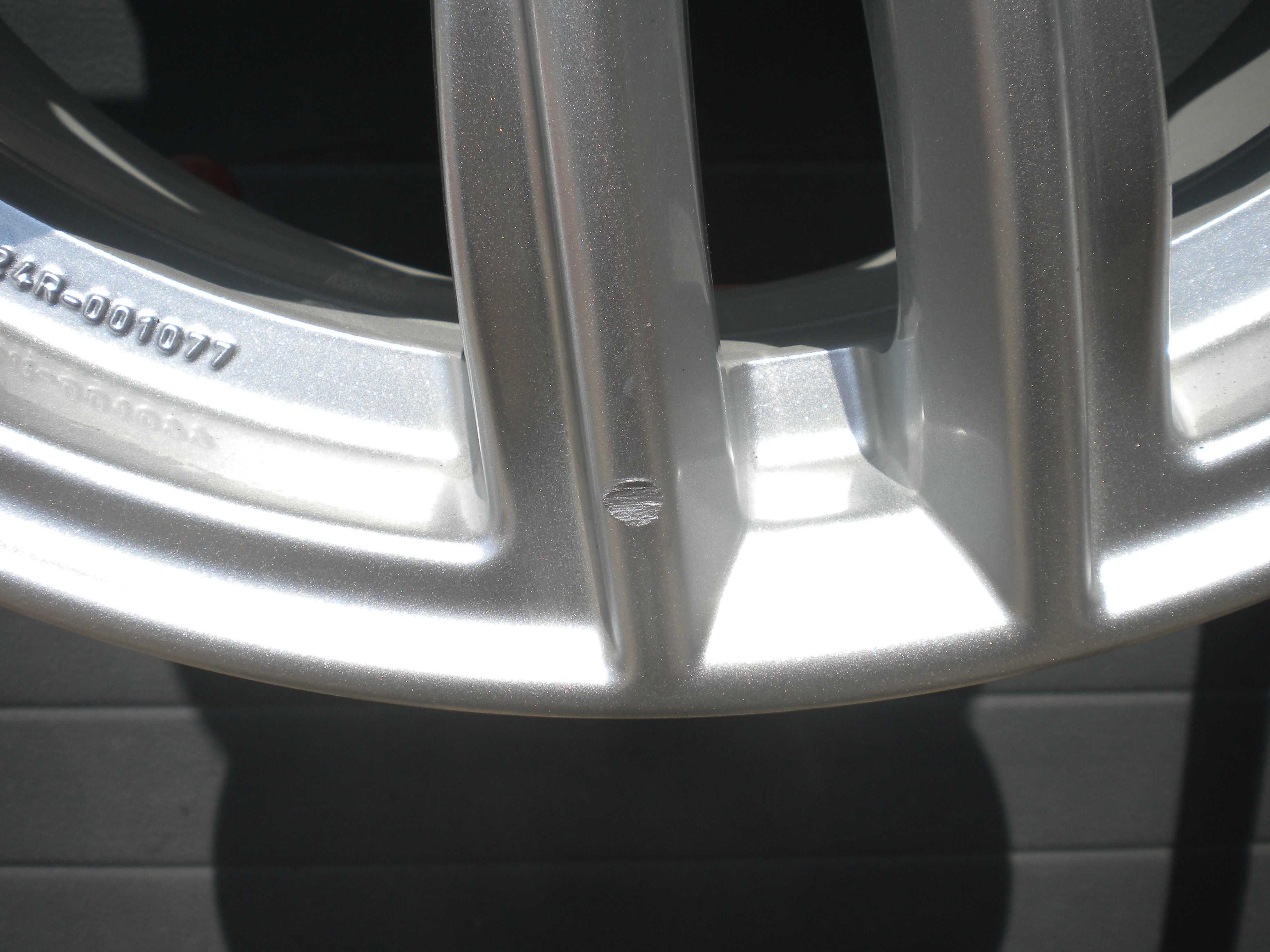 Felgi aluminiowe Rc Design 17 5x105 Opel Astra J K Mokka