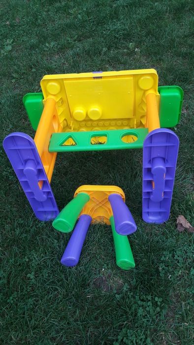 Stolik kreatywny dla dziecka Play Go