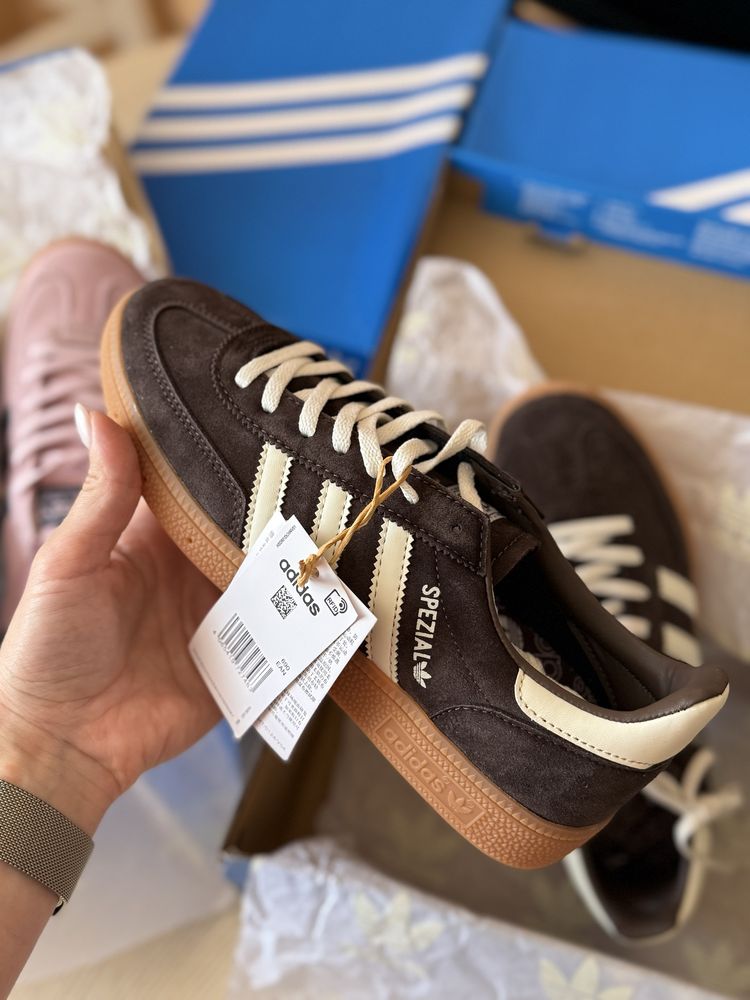Adidas Spezial кеди