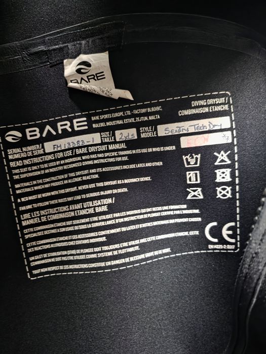 suchy skafander Bare Sentry Tech Dry w rozmiarze 2XL