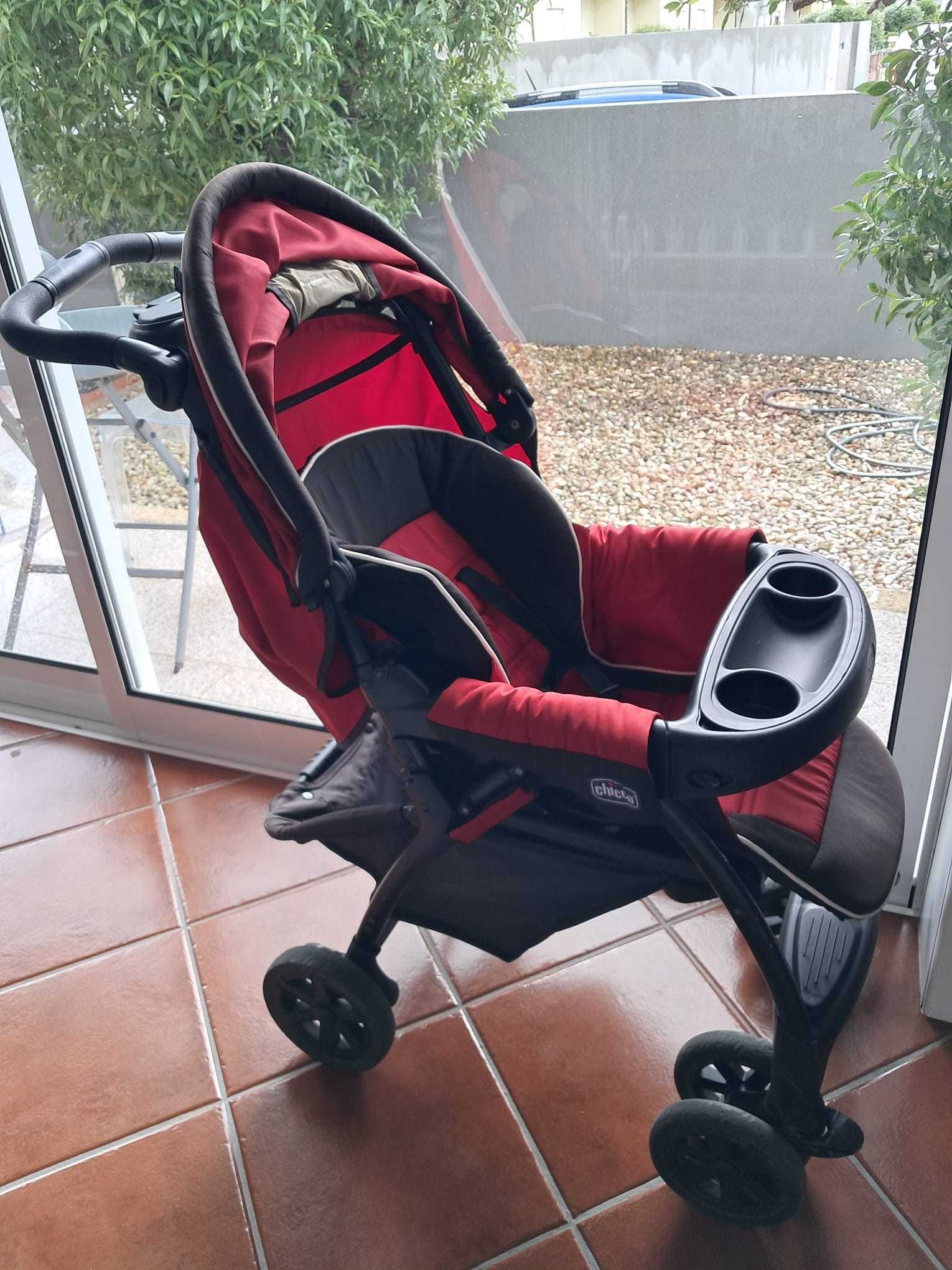 Chicco 3-in-1: Carrinho de bebé+cadeira auto para bebé com base KeyFit