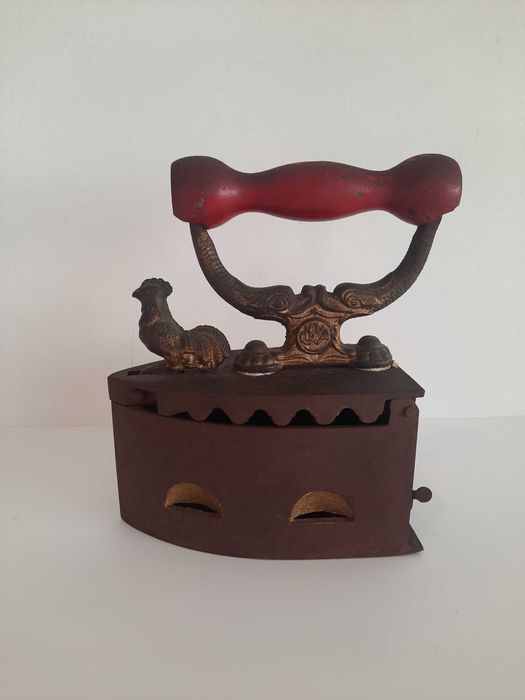 Ferro de engomar Oliva (Anos 30/40)
