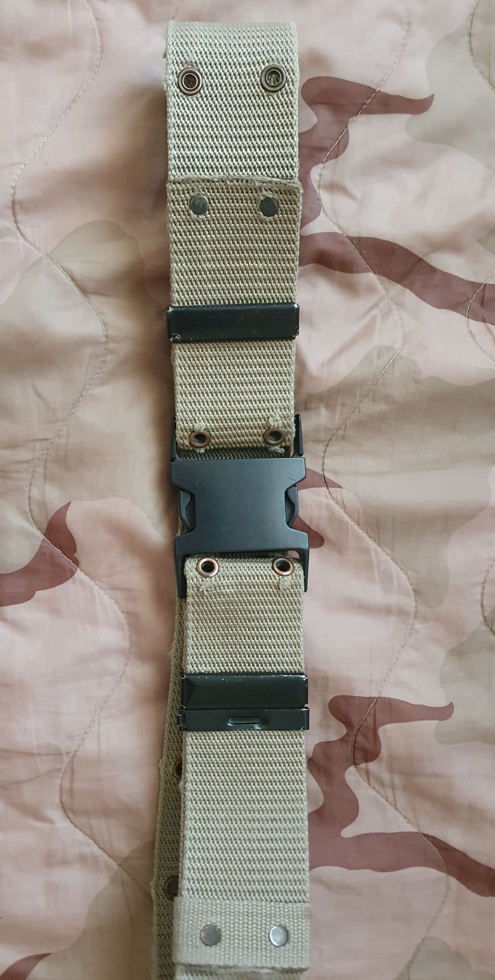 Cinturão militar bege