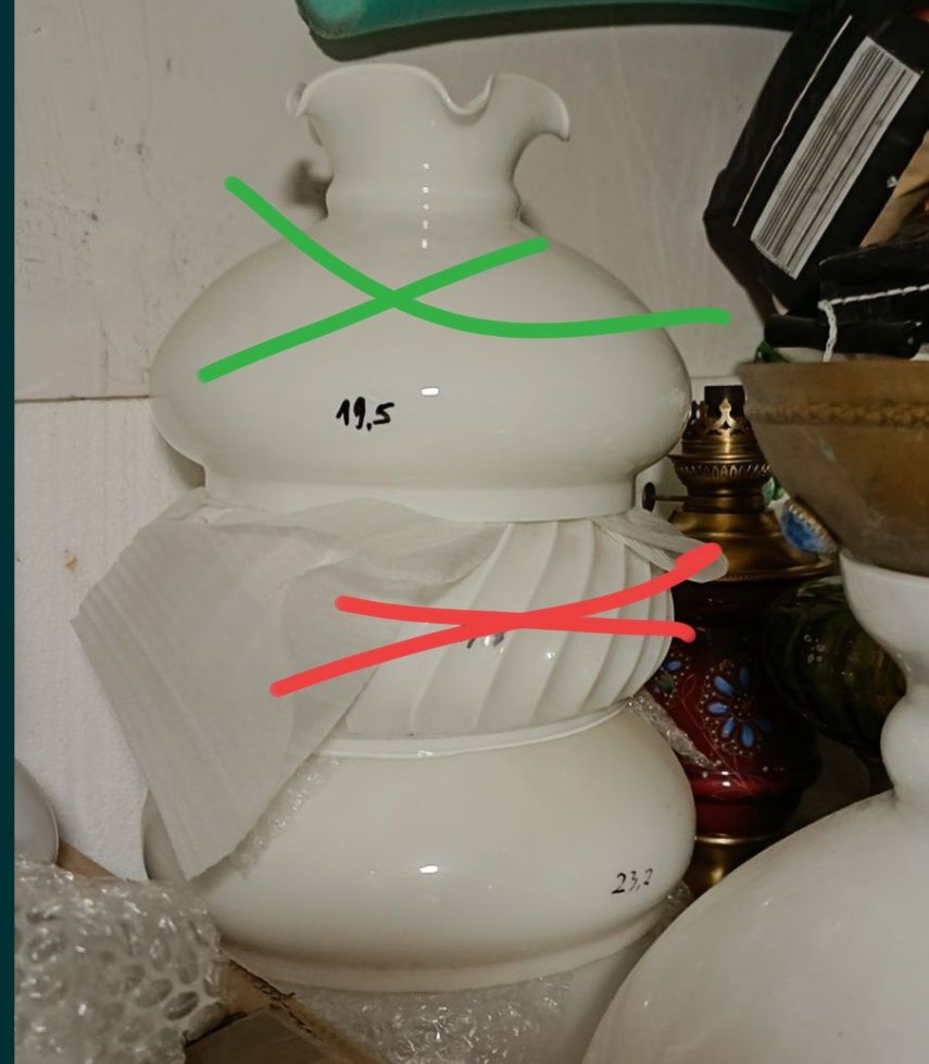 Stare klosze do lamp naftowych.