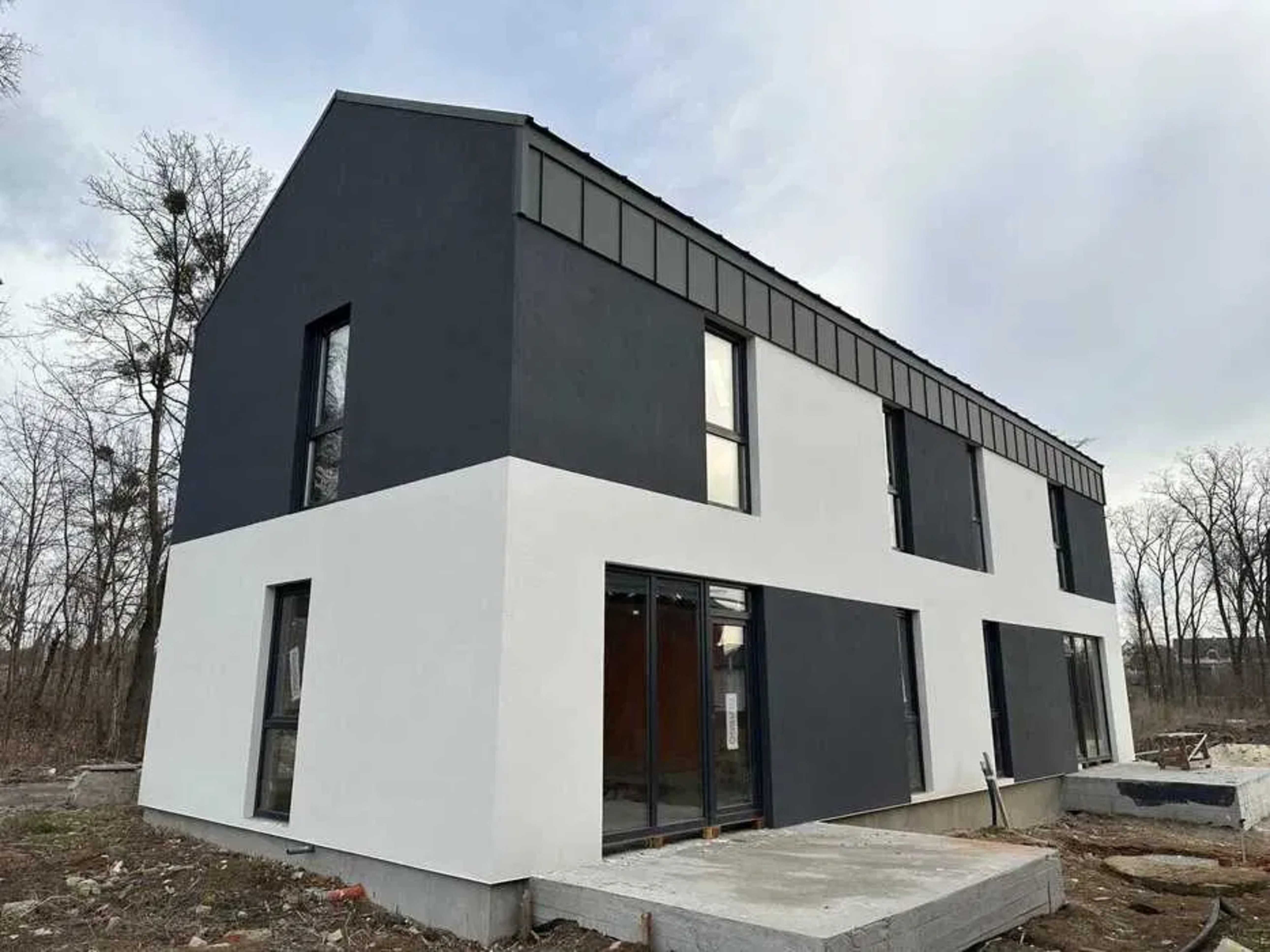 Продається дуплекс 90 м² у котеджному містечку Круглик