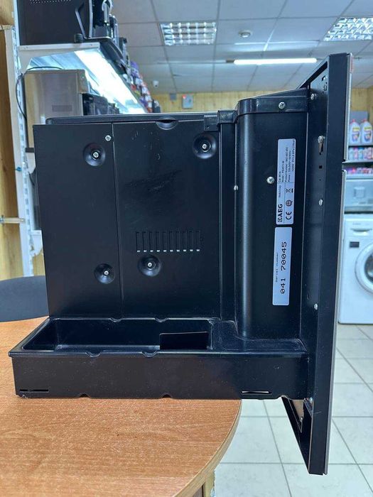 Вбудована Кавомашина AEG (Delonghi)
mod. PE4511-M з Німечинни Б\В
