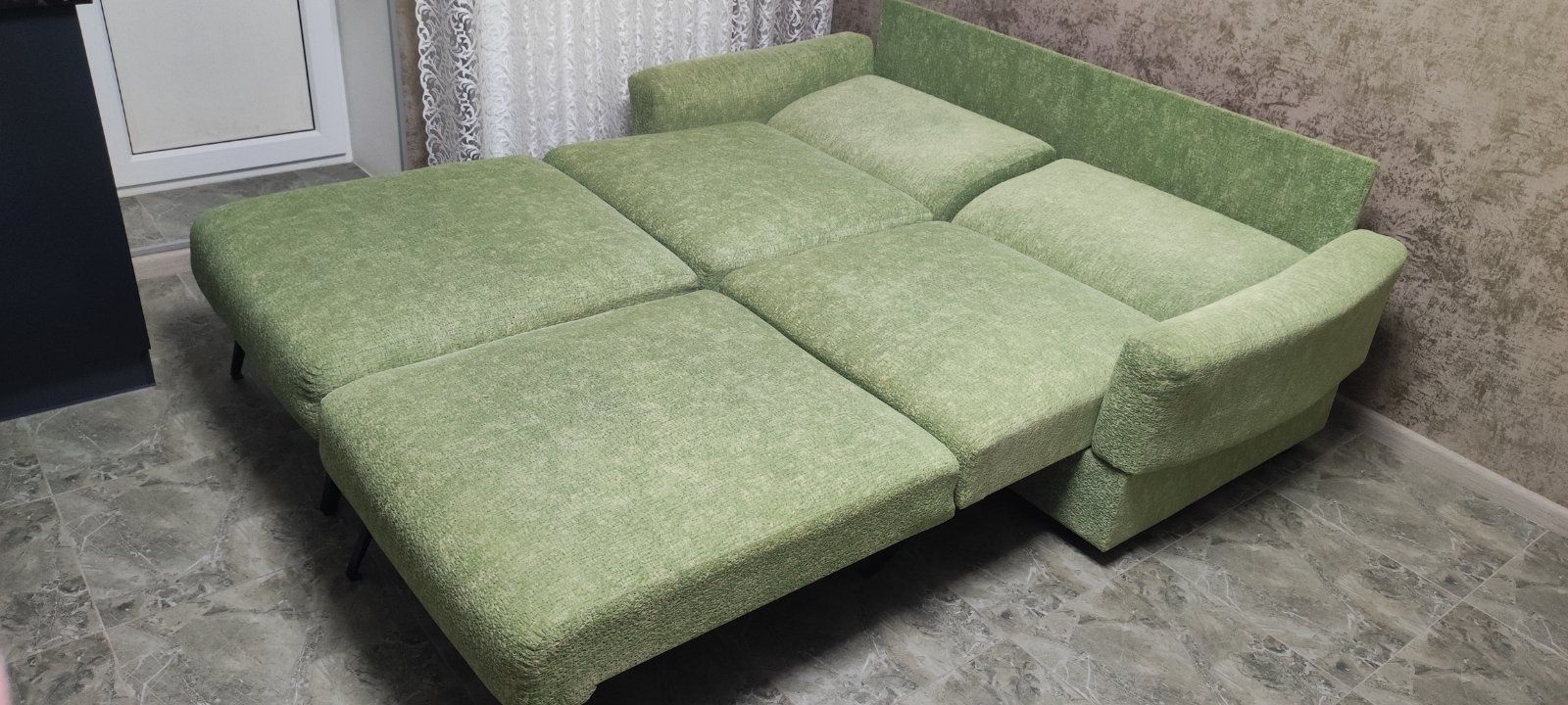 Раскладной диван (мягкий)