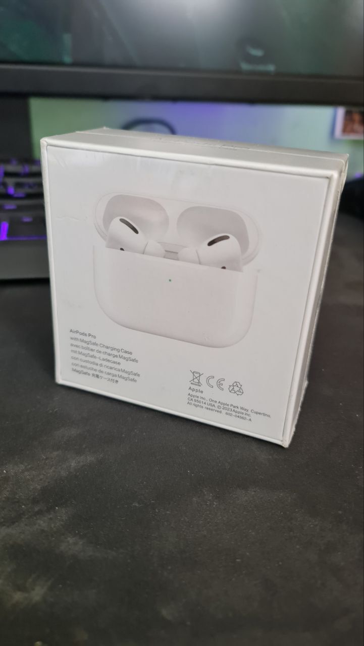 Абсолютно нові навушники безпроводні airpods pro