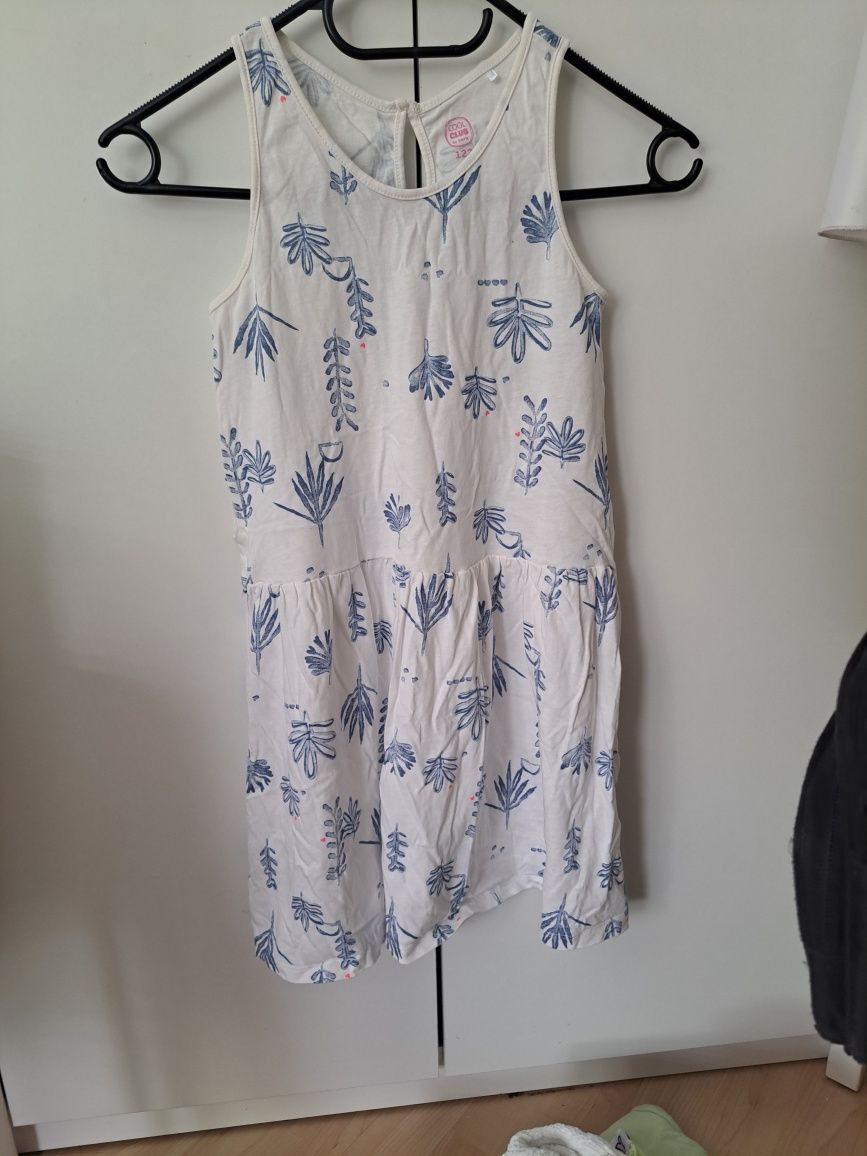 Sukienka biała w niebieskie kwiatki 122cm