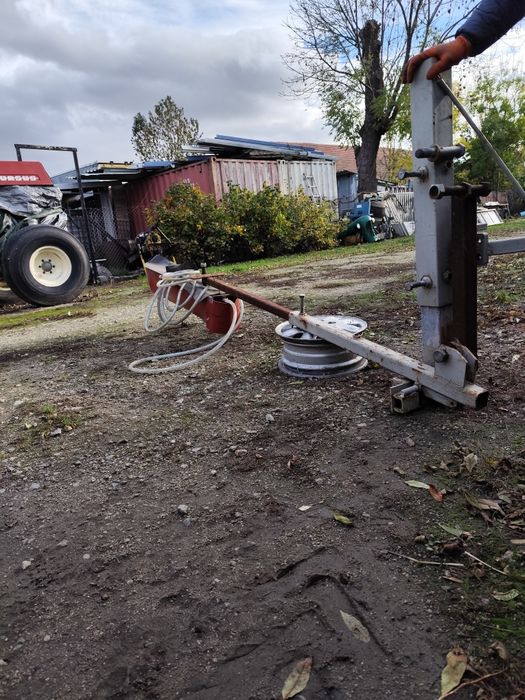Lanca do pryskania na przykład rowu