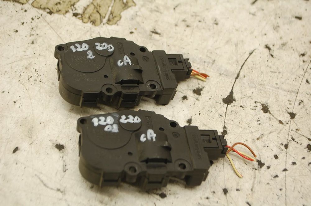 SILNICZEK NAGRZEWNICY K9749005 AUDI Q5 2.0 TDI A5 A6 K9749004 AUDI A4 B8