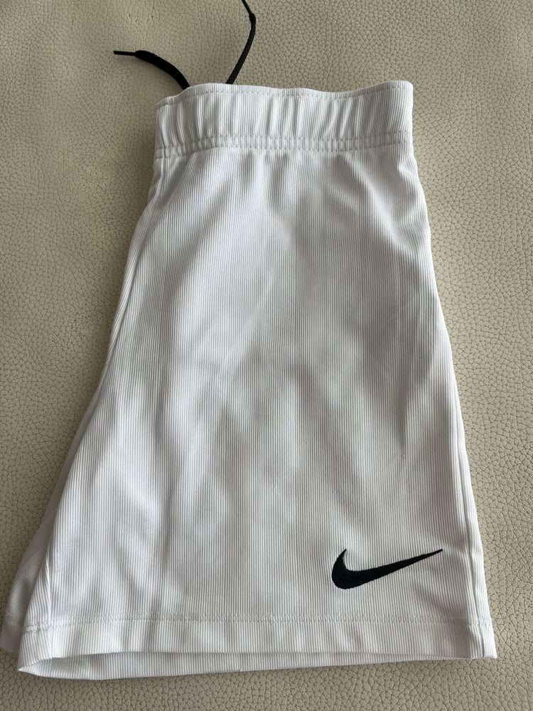 Calções desporto NIKE, 8-10 anos