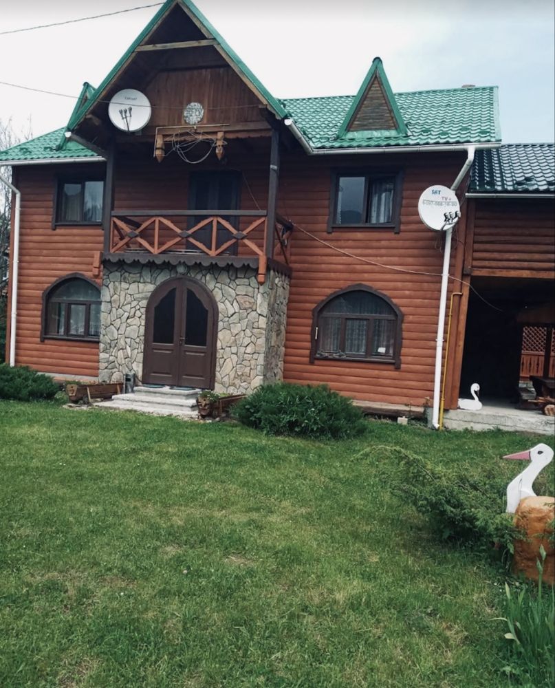 Котеджі в Микуличині