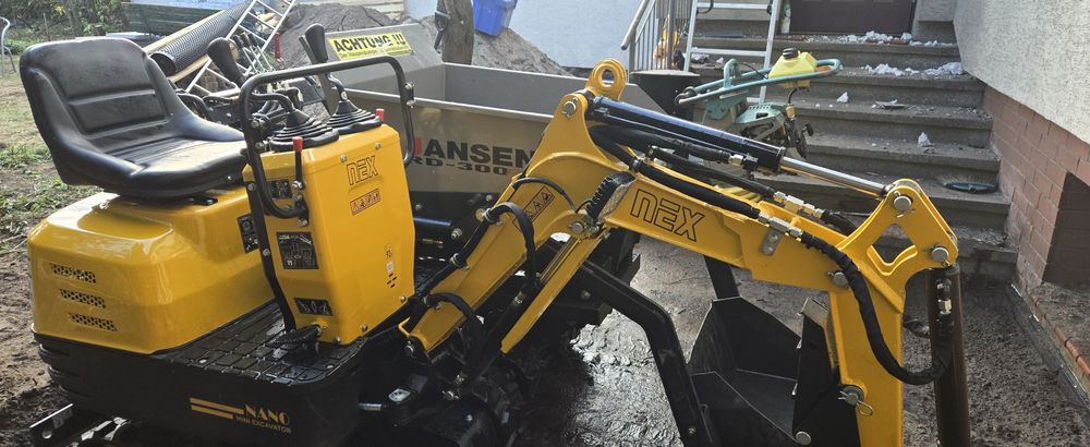 Usługi Mikrokoparką i Wywrotką Samozaładowczą