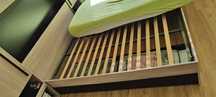 Cama de Casal com Gavetas de Arrumação!