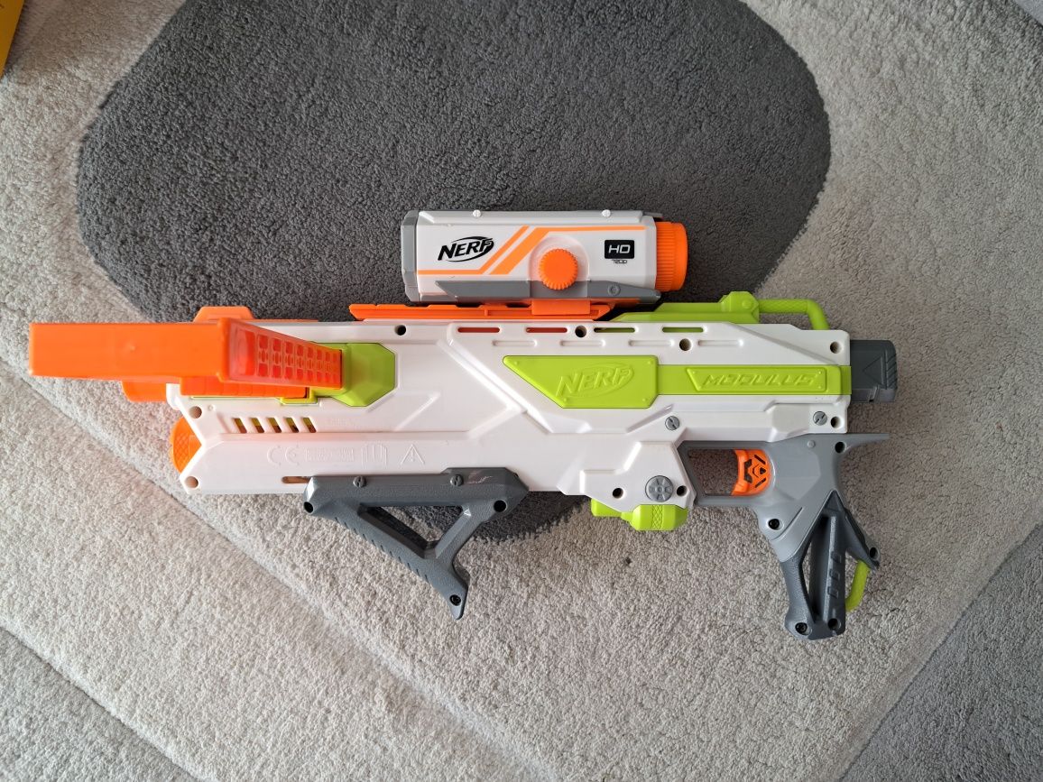 Karabin NERF N-Strike Modulus Battlescout ICS-10 z kamerą