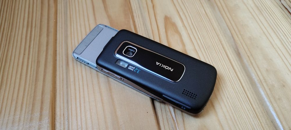 Nokia 6120 Navigation
