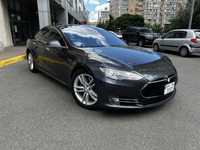 Tesla Model S 85D intel