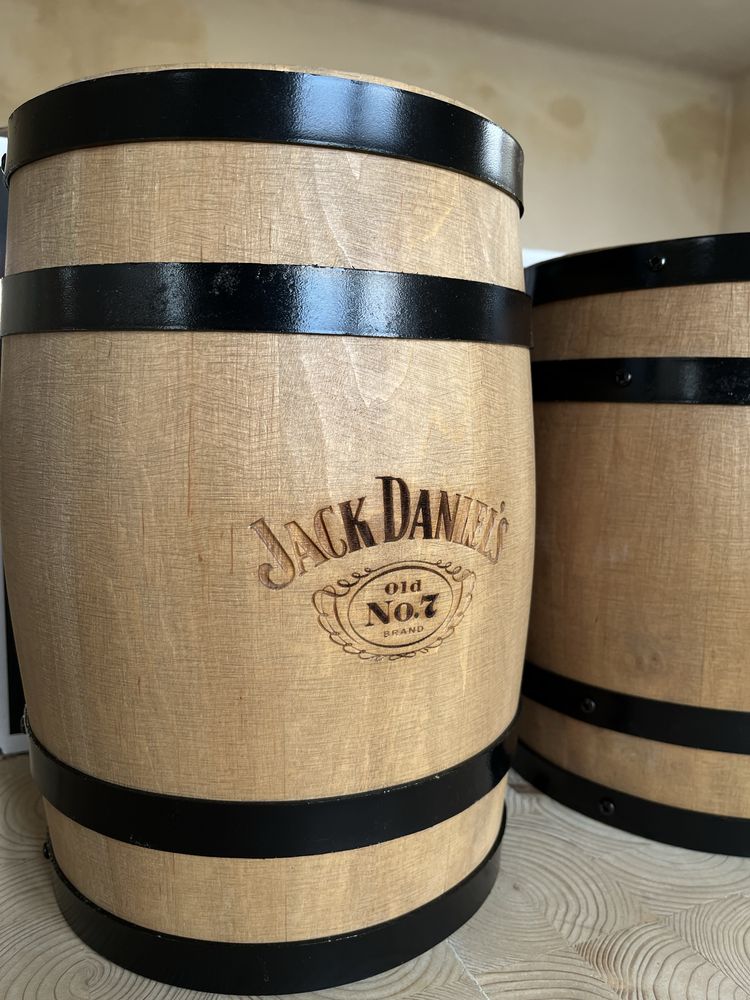 Mini beczki Jack Daniel’s, limitowany gadzet kolekcjonerski
