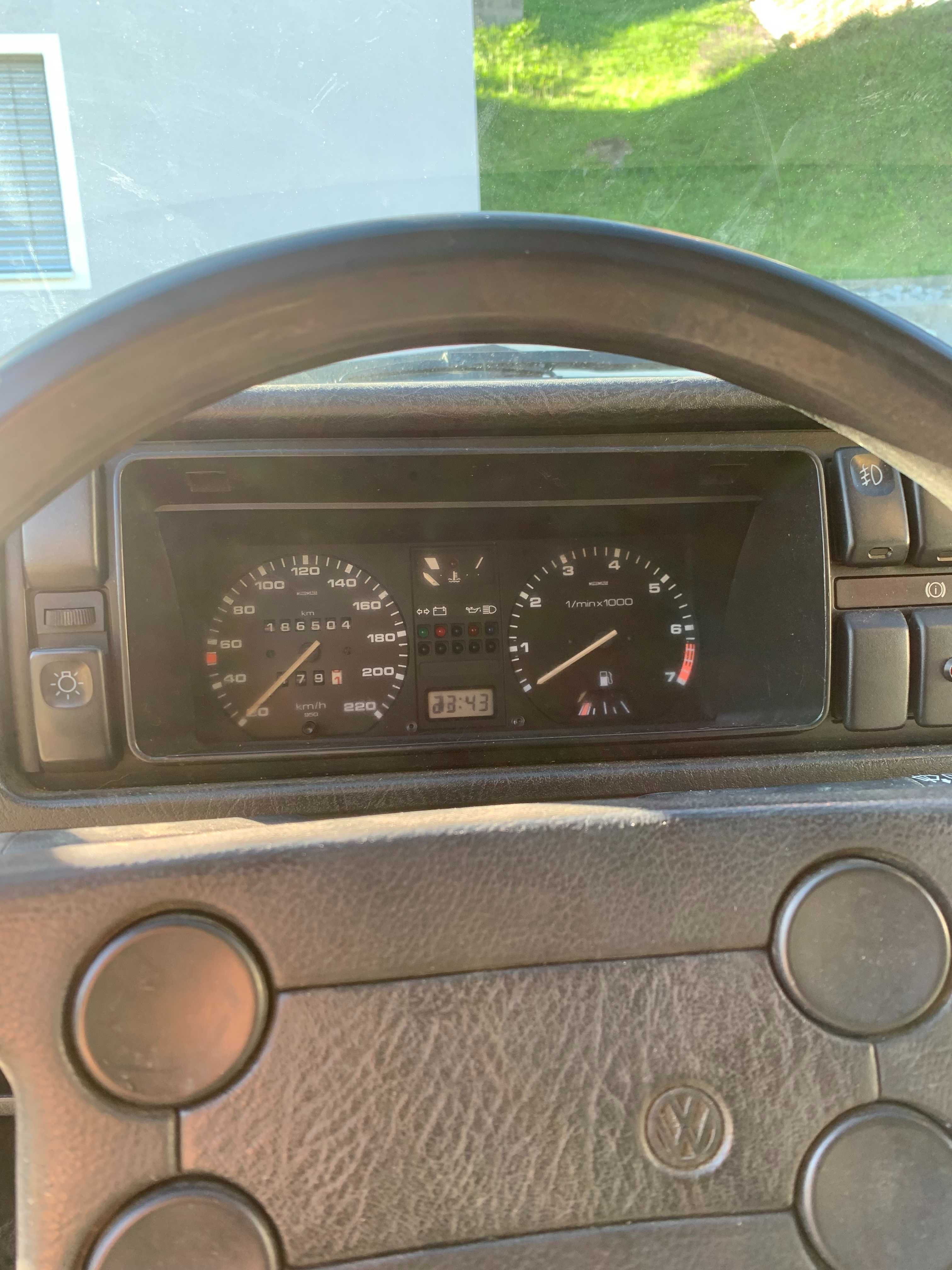 Volkswagen Golf 1.8 Driver - Rare Model
