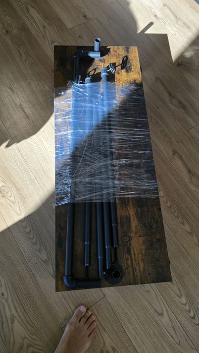 Wieszak , drążek, na ubrania industrialny na kółkach 162 cm