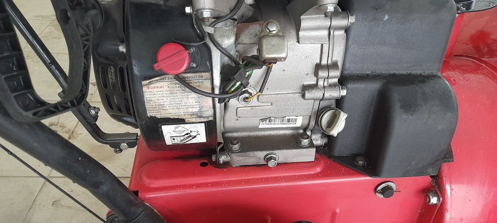 Odśnieżarka SNOW JET 550 stan bardzo dobry