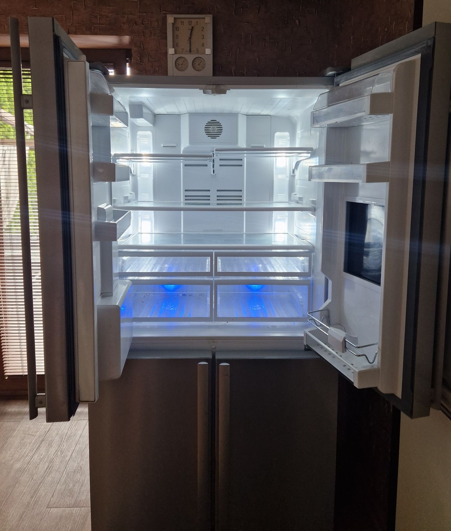 Lodówka Beko GNE134631X