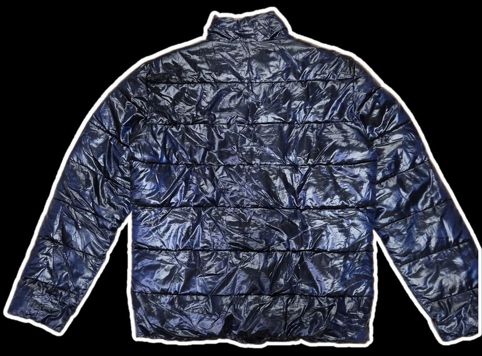 Куртка пуховик guess. Лакова синя