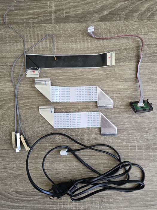 realme 43" (RMT102) Деталі