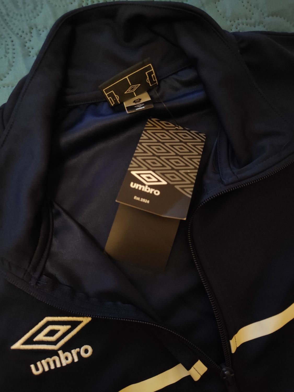 Casaco Umbro Nova com Etiqueta