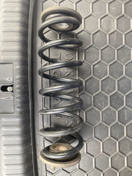 Пружина підвіски задня SACHS TIGUAN