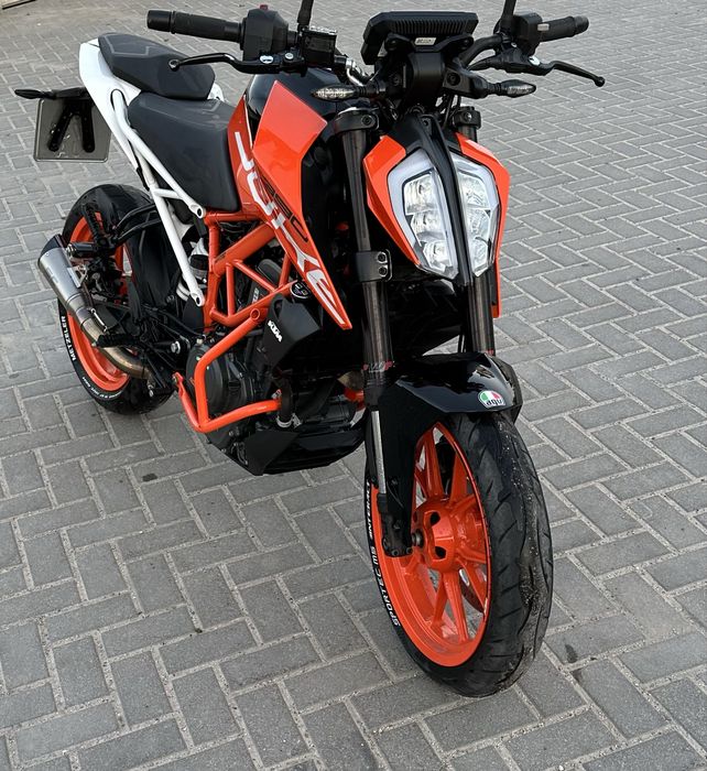 Мотоцикл KTM DUKE 390
