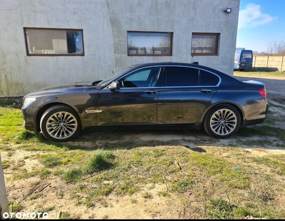 Sprzedam bmw 730d