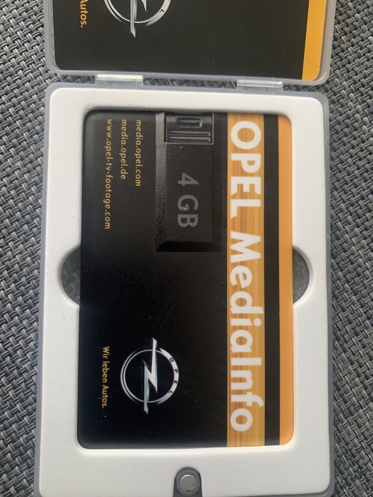 Pendrive 4 GB Orginalny Opel