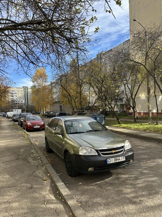 Шевроле лачетті