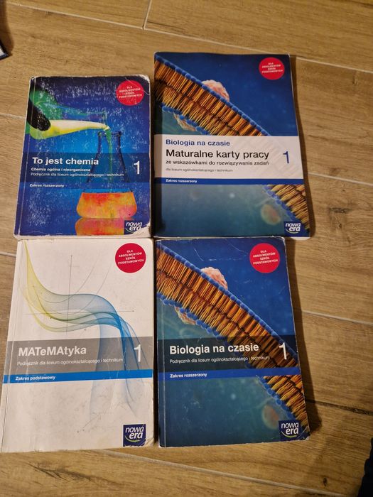 Podręczniki do liceum 1 klasa profil biologiczno-chemiczny  Nowa era