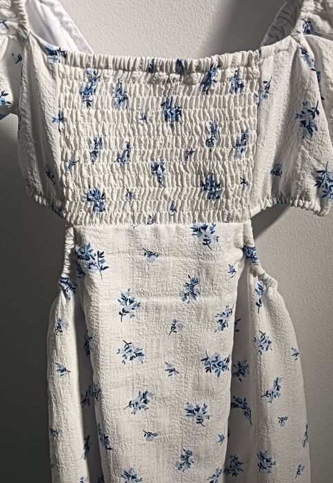 Vestido DIVIDED H&M