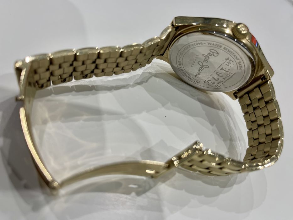 Relogio Pepe Jeans dourado Novo