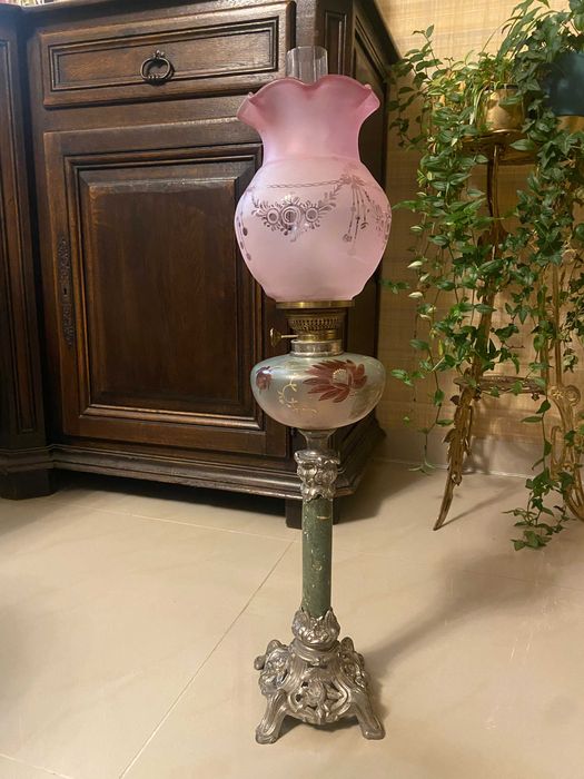 Piękna, secesyjna lampa naftowa. W pełni sprawna ,76cm.