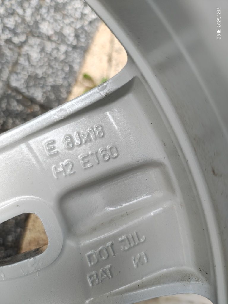 18 Mercedes 5x112 8J et60 czujniki ciśnienia A164.401.5702